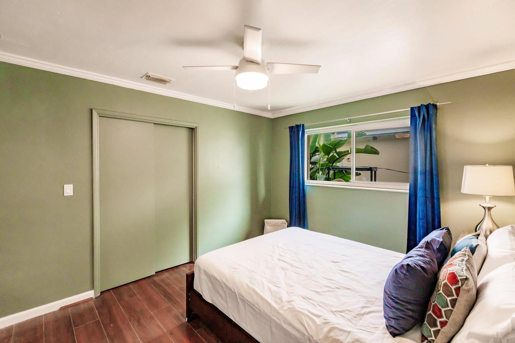 Bnb Hyperion - Updated 1B1B Hideaway - Sleeps 3 Hollywood Exterior foto