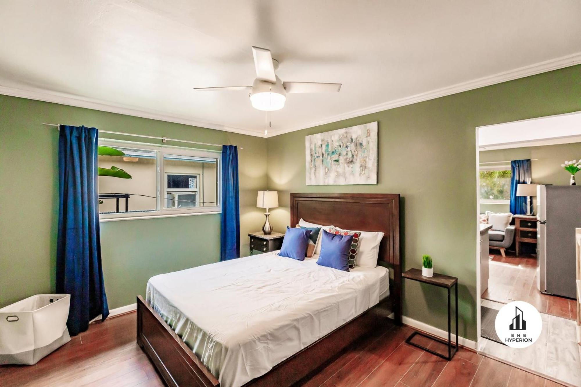 Bnb Hyperion - Updated 1B1B Hideaway - Sleeps 3 Hollywood Exterior foto
